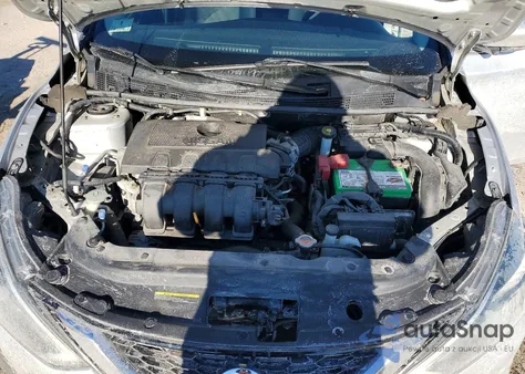 2016 Nissan Sentra S z USA, uszkodzony, nr VIN 3N1AB7AP0GY277270